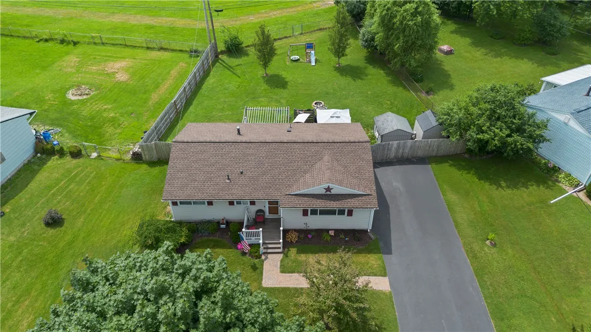 111 Crimson Bramble Road, Henrietta, New York 1462, Henrietta, New York 14623, 3 Bedrooms Bedrooms, 5 Rooms Rooms,1 BathroomBathrooms,Residential,For Sale,111 Crimson Bramble Road, Henrietta, New York 1462,R1616204