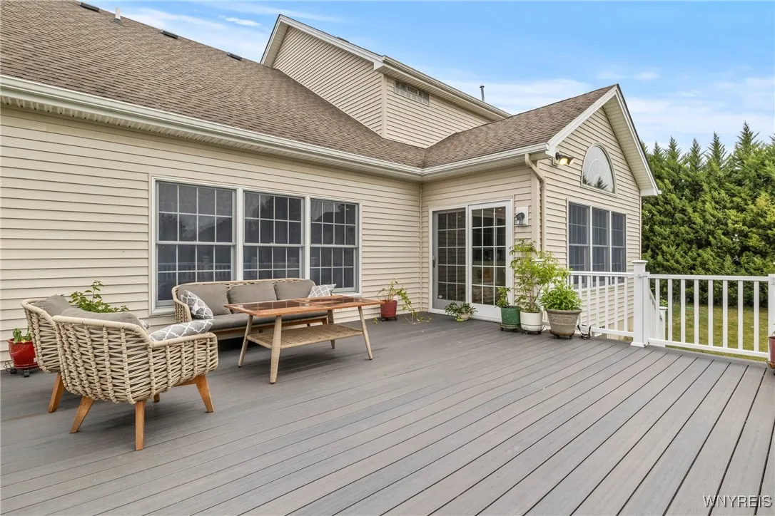 135 Arcadian Drive, Amherst, New York 14228, Amherst, New York 14228, 4 Bedrooms Bedrooms, 9 Rooms Rooms,2 BathroomsBathrooms,Residential,For Sale,135 Arcadian Drive, Amherst, New York 14228,B1620044