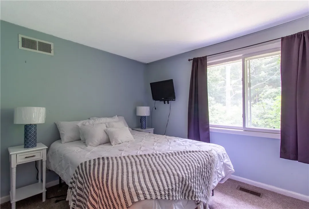 7193 Thompson, Ontario, New York 14519, Ontario, New York 14519, 3 Bedrooms Bedrooms, 6 Rooms Rooms,1 BathroomBathrooms,Residential,For Sale,7193 Thompson, Ontario, New York 14519,R1622668