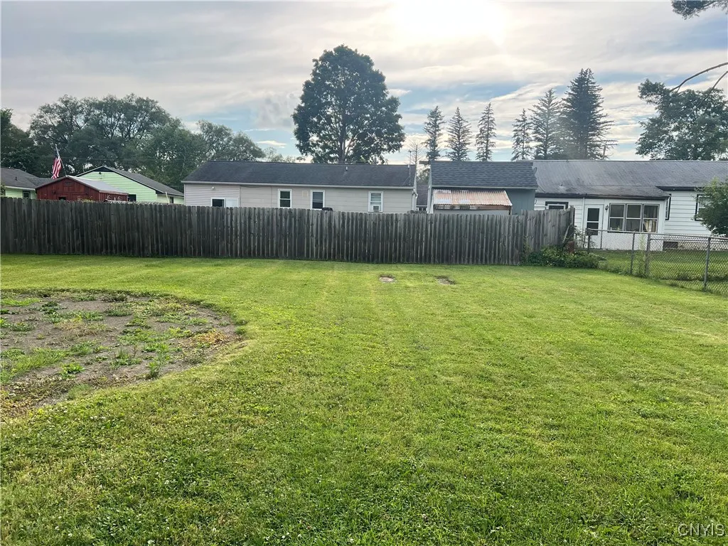 1 Michael Street, Homer, New York 13077, Homer, New York 13077, 3 Bedrooms Bedrooms, 8 Rooms Rooms,1 BathroomBathrooms,Residential,For Sale,1 Michael Street, Homer, New York 13077,S1622576