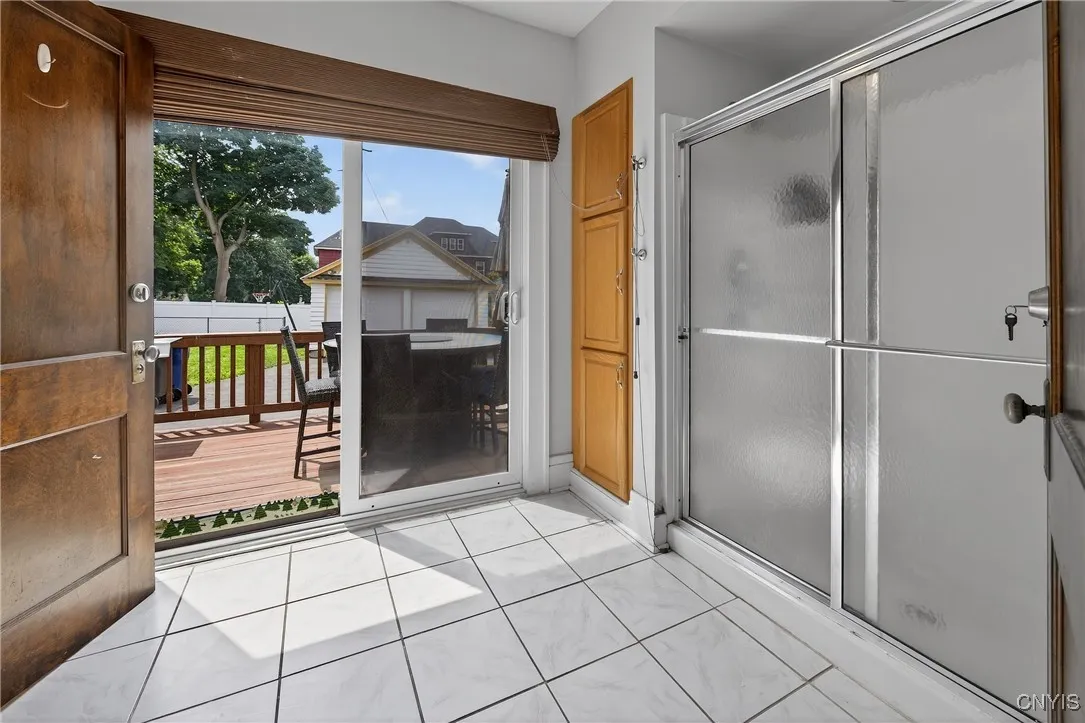 2310 James Street, Syracuse, New York 13206, Syracuse, New York 13206, 3 Bedrooms Bedrooms, 11 Rooms Rooms,2 BathroomsBathrooms,Residential,For Sale,2310 James Street, Syracuse, New York 13206,S1622141