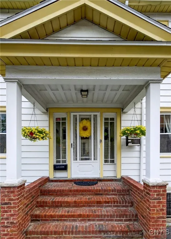 2310 James Street, Syracuse, New York 13206, Syracuse, New York 13206, 3 Bedrooms Bedrooms, 11 Rooms Rooms,2 BathroomsBathrooms,Residential,For Sale,2310 James Street, Syracuse, New York 13206,S1622141