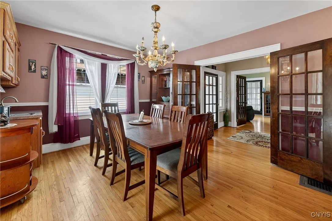 2310 James Street, Syracuse, New York 13206, Syracuse, New York 13206, 3 Bedrooms Bedrooms, 11 Rooms Rooms,2 BathroomsBathrooms,Residential,For Sale,2310 James Street, Syracuse, New York 13206,S1622141