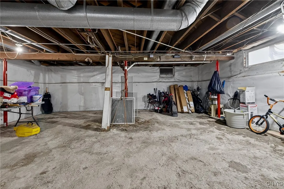 2310 James Street, Syracuse, New York 13206, Syracuse, New York 13206, 3 Bedrooms Bedrooms, 11 Rooms Rooms,2 BathroomsBathrooms,Residential,For Sale,2310 James Street, Syracuse, New York 13206,S1622141