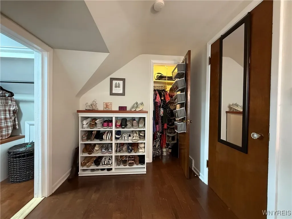 261 Fairfield Avenue, Tonawanda, New York 14223, Tonawanda, New York 14223, 4 Bedrooms Bedrooms, 6 Rooms Rooms,1 BathroomBathrooms,Residential,For Sale,261 Fairfield Avenue, Tonawanda, New York 14223,B1622415