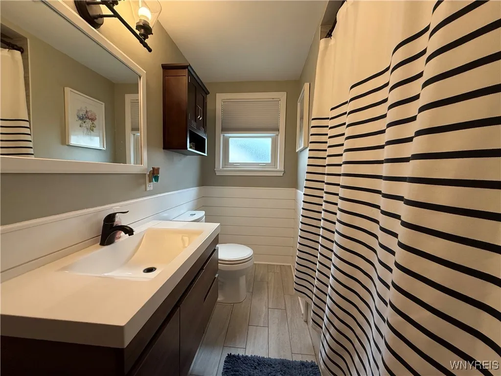 261 Fairfield Avenue, Tonawanda, New York 14223, Tonawanda, New York 14223, 4 Bedrooms Bedrooms, 6 Rooms Rooms,1 BathroomBathrooms,Residential,For Sale,261 Fairfield Avenue, Tonawanda, New York 14223,B1622415