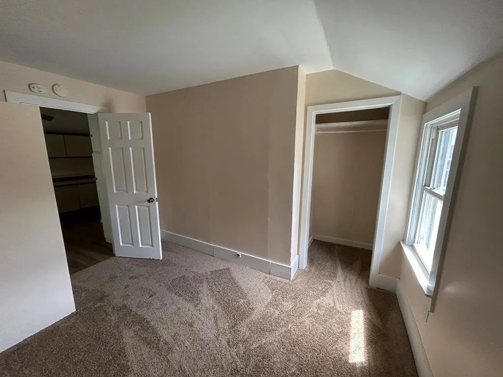 404 Perry Street Upper, Horseheads, New York 14845, Horseheads, New York 14845, 2 Bedrooms Bedrooms, 5 Rooms Rooms,1 BathroomBathrooms,Residential Lease,For Rent,404 Perry Street Upper, Horseheads, New York 14845,R1621830
