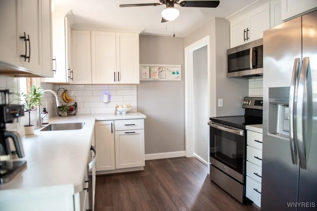 125 Della Drive, Lackawanna, New York 14218, Lackawanna, New York 14218, 2 Bedrooms Bedrooms, 4 Rooms Rooms,1 BathroomBathrooms,Residential,For Sale,125 Della Drive, Lackawanna, New York 14218,B1622675
