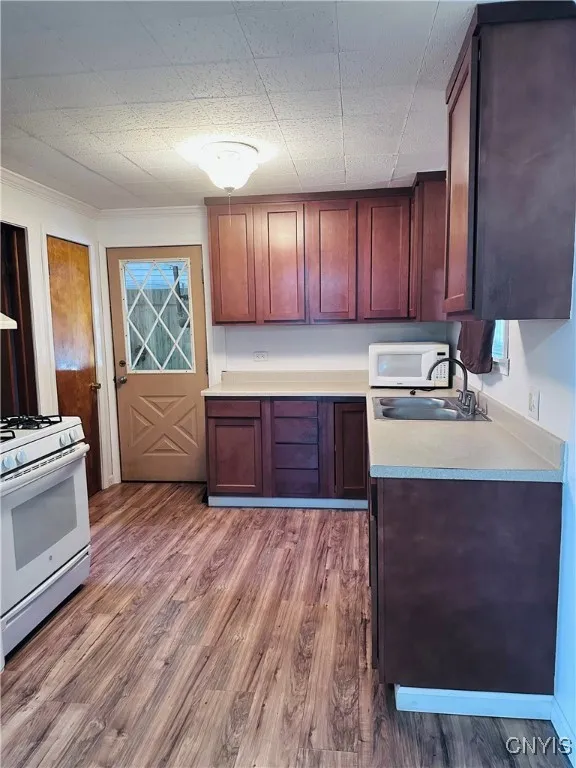 221 Campbell Road, Salina, New York 13211, Salina, New York 13211, 2 Bedrooms Bedrooms, 6 Rooms Rooms,1 BathroomBathrooms,Residential,For Sale,221 Campbell Road, Salina, New York 13211,S1622190