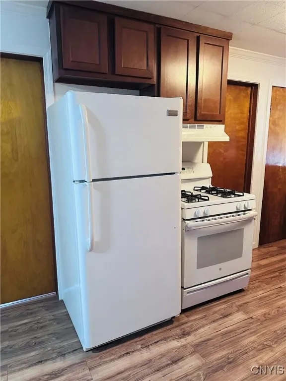 221 Campbell Road, Salina, New York 13211, Salina, New York 13211, 2 Bedrooms Bedrooms, 6 Rooms Rooms,1 BathroomBathrooms,Residential,For Sale,221 Campbell Road, Salina, New York 13211,S1622190