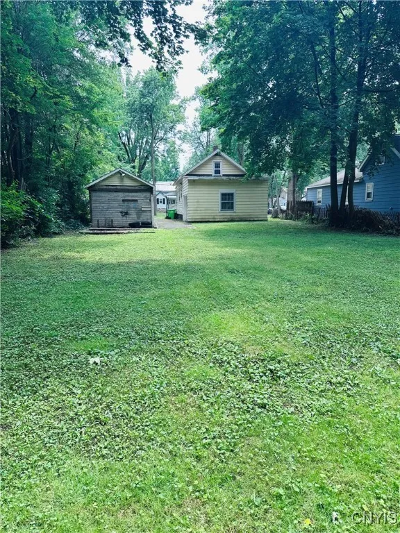 221 Campbell Road, Salina, New York 13211, Salina, New York 13211, 2 Bedrooms Bedrooms, 6 Rooms Rooms,1 BathroomBathrooms,Residential,For Sale,221 Campbell Road, Salina, New York 13211,S1622190