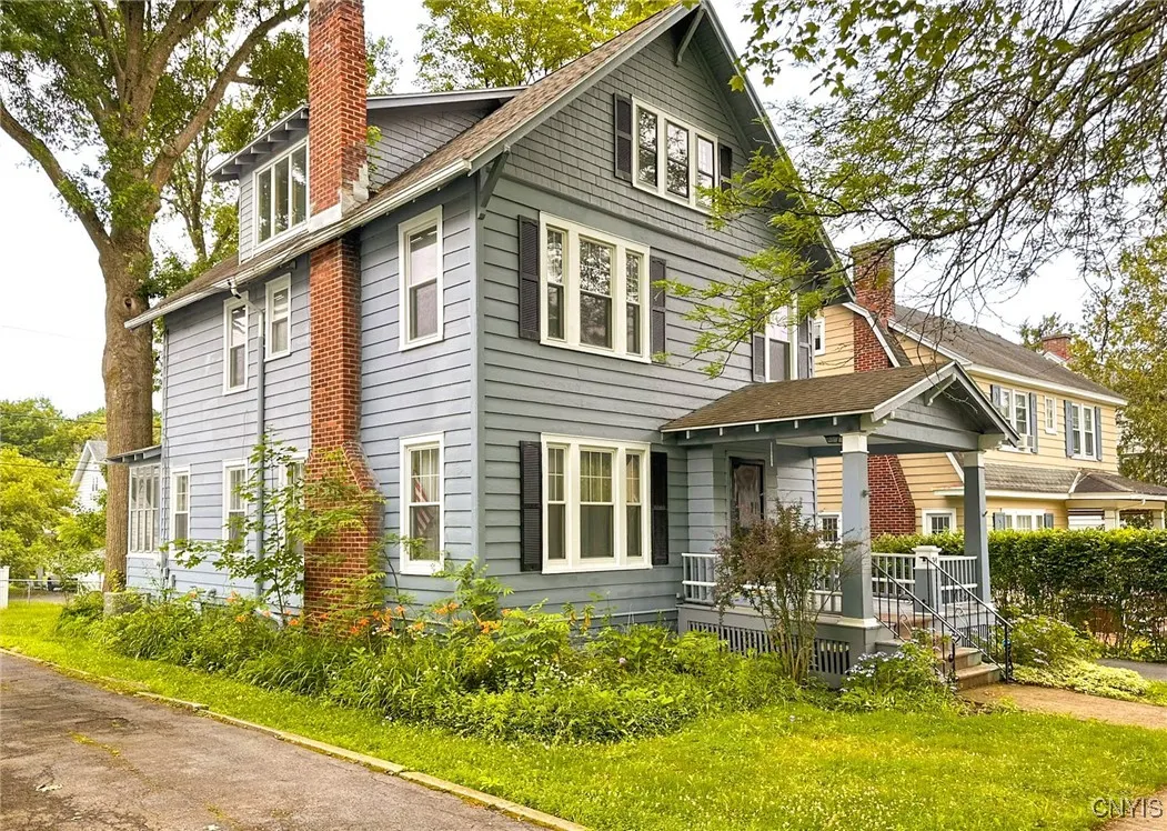 34 Proctor Boulevard, Utica, New York 13501, Utica, New York 13501, 5 Bedrooms Bedrooms, 10 Rooms Rooms,1 BathroomBathrooms,Residential,For Sale,34 Proctor Boulevard, Utica, New York 13501,S1622521