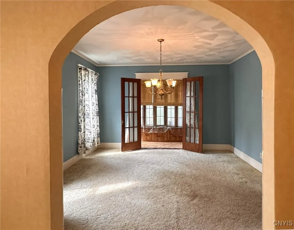 34 Proctor Boulevard, Utica, New York 13501, Utica, New York 13501, 5 Bedrooms Bedrooms, 10 Rooms Rooms,1 BathroomBathrooms,Residential,For Sale,34 Proctor Boulevard, Utica, New York 13501,S1622521