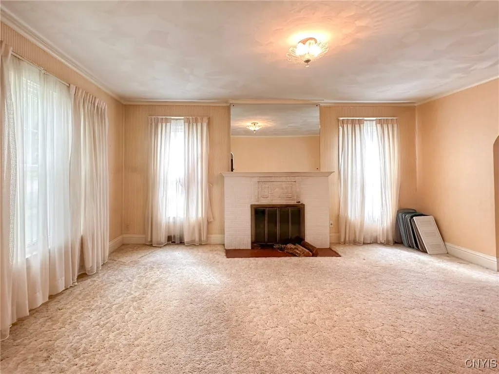 34 Proctor Boulevard, Utica, New York 13501, Utica, New York 13501, 5 Bedrooms Bedrooms, 10 Rooms Rooms,1 BathroomBathrooms,Residential,For Sale,34 Proctor Boulevard, Utica, New York 13501,S1622521