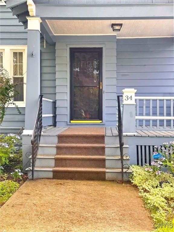 34 Proctor Boulevard, Utica, New York 13501, Utica, New York 13501, 5 Bedrooms Bedrooms, 10 Rooms Rooms,1 BathroomBathrooms,Residential,For Sale,34 Proctor Boulevard, Utica, New York 13501,S1622521