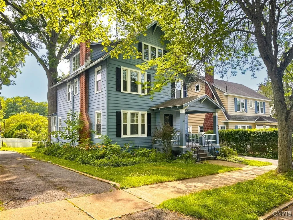 34 Proctor Boulevard, Utica, New York 13501, Utica, New York 13501, 5 Bedrooms Bedrooms, 10 Rooms Rooms,1 BathroomBathrooms,Residential,For Sale,34 Proctor Boulevard, Utica, New York 13501,S1622521