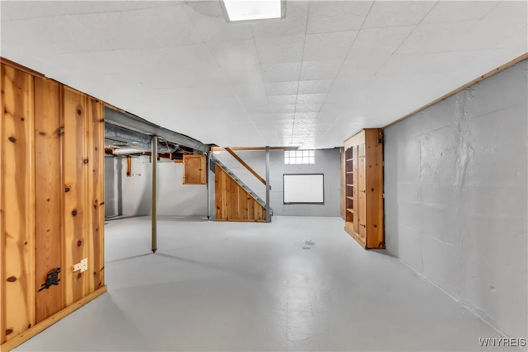 46 Endicott Drive, Amherst, New York 14226, Amherst, New York 14226, 3 Bedrooms Bedrooms, 9 Rooms Rooms,1 BathroomBathrooms,Residential,For Sale,46 Endicott Drive, Amherst, New York 14226,B1622673