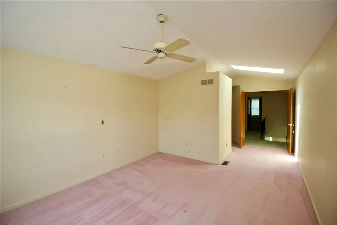 83 Flower Dale Drive, Greece, New York 14626, Greece, New York 14626, 2 Bedrooms Bedrooms, 5 Rooms Rooms,1 BathroomBathrooms,Residential,For Sale,83 Flower Dale Drive, Greece, New York 14626,R1622131