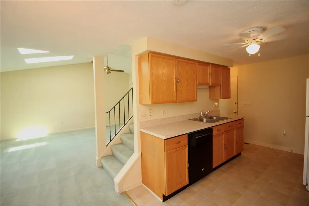 83 Flower Dale Drive, Greece, New York 14626, Greece, New York 14626, 2 Bedrooms Bedrooms, 5 Rooms Rooms,1 BathroomBathrooms,Residential,For Sale,83 Flower Dale Drive, Greece, New York 14626,R1622131