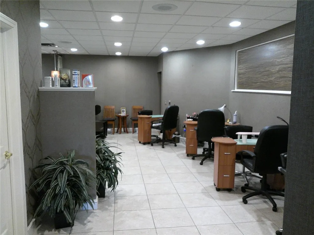 1615 Jefferson Road, Henrietta, New York 14623, Henrietta, New York 14623, ,Commercial Sale,For Sale,1615 Jefferson Road, Henrietta, New York 14623,R1622664
