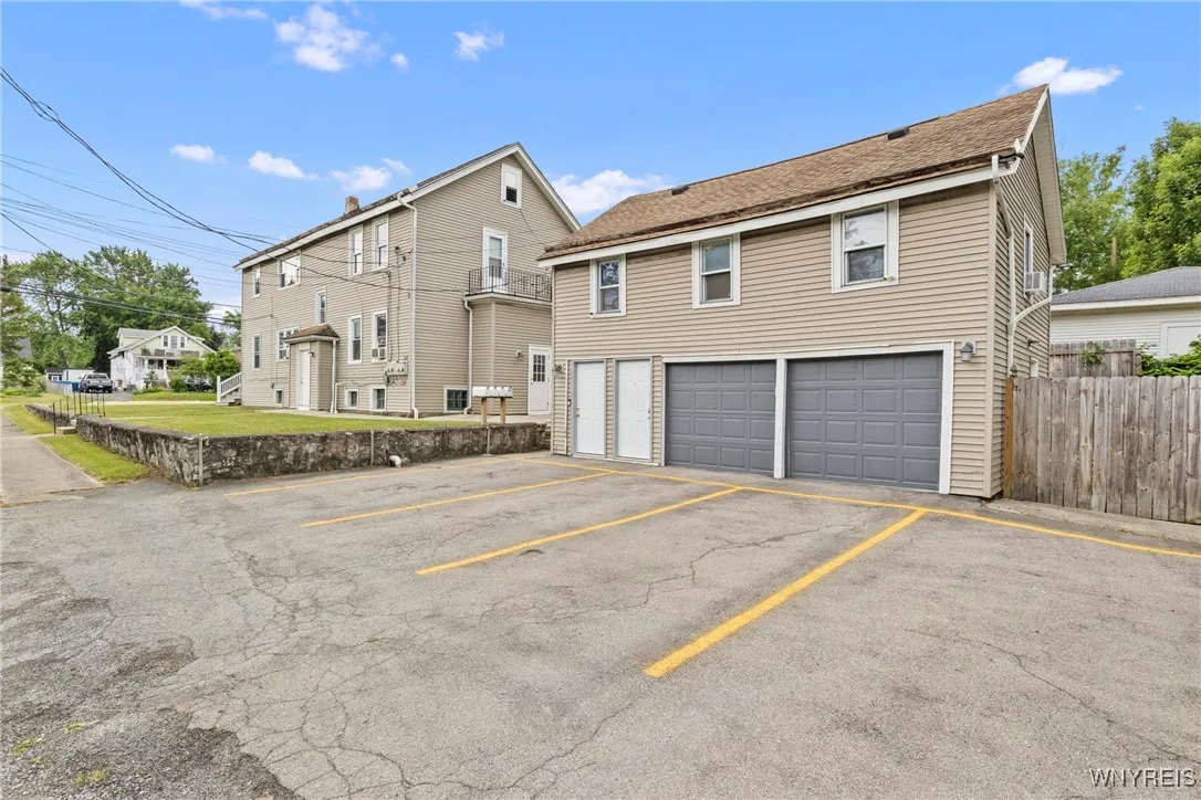 540 Longmeadow Road, Amherst, New York 14226, Amherst, New York 14226, 4 Bedrooms Bedrooms, ,4 BathroomsBathrooms,Residential,For Sale,540 Longmeadow Road, Amherst, New York 14226,B1622671