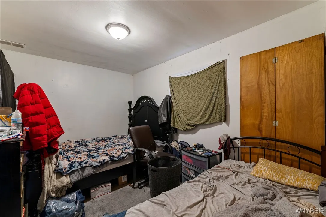 1142 Harlem Road, Cheektowaga, New York 14227, Cheektowaga, New York 14227, 6 Bedrooms Bedrooms, ,3 BathroomsBathrooms,Residential,For Sale,1142 Harlem Road, Cheektowaga, New York 14227,B1622311
