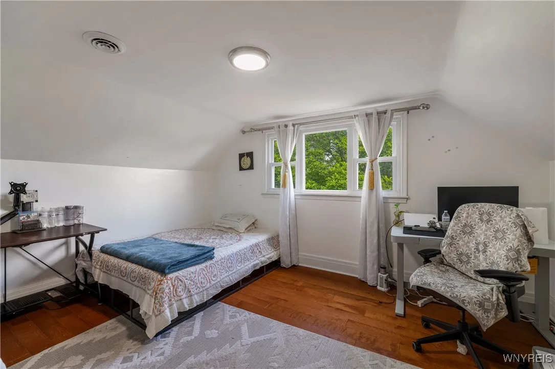 1142 Harlem Road, Cheektowaga, New York 14227, Cheektowaga, New York 14227, 6 Bedrooms Bedrooms, ,3 BathroomsBathrooms,Residential,For Sale,1142 Harlem Road, Cheektowaga, New York 14227,B1622311