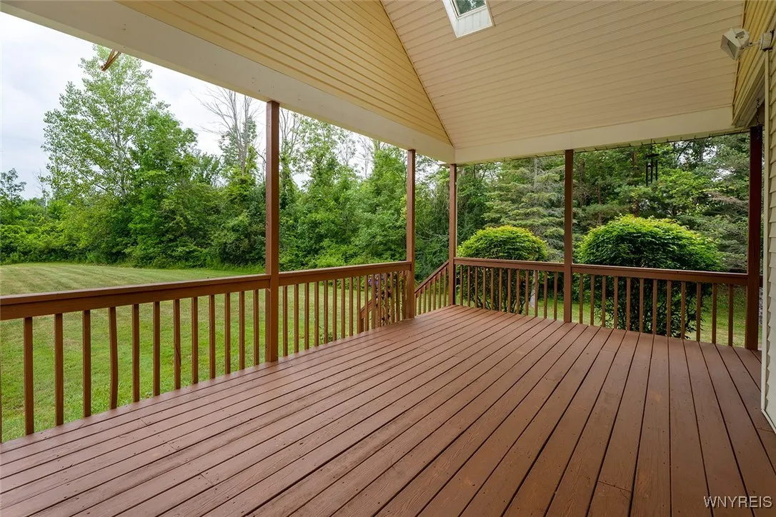1494 Town Line Road, Lancaster, New York 14086, Lancaster, New York 14086, 3 Bedrooms Bedrooms, 11 Rooms Rooms,2 BathroomsBathrooms,Residential,For Sale,1494 Town Line Road, Lancaster, New York 14086,B1620873