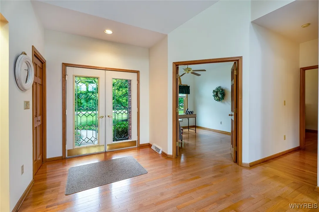 1494 Town Line Road, Lancaster, New York 14086, Lancaster, New York 14086, 3 Bedrooms Bedrooms, 11 Rooms Rooms,2 BathroomsBathrooms,Residential,For Sale,1494 Town Line Road, Lancaster, New York 14086,B1620873