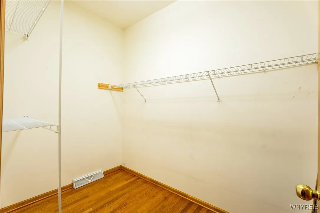1494 Town Line Road, Lancaster, New York 14086, Lancaster, New York 14086, 3 Bedrooms Bedrooms, 11 Rooms Rooms,2 BathroomsBathrooms,Residential,For Sale,1494 Town Line Road, Lancaster, New York 14086,B1620873
