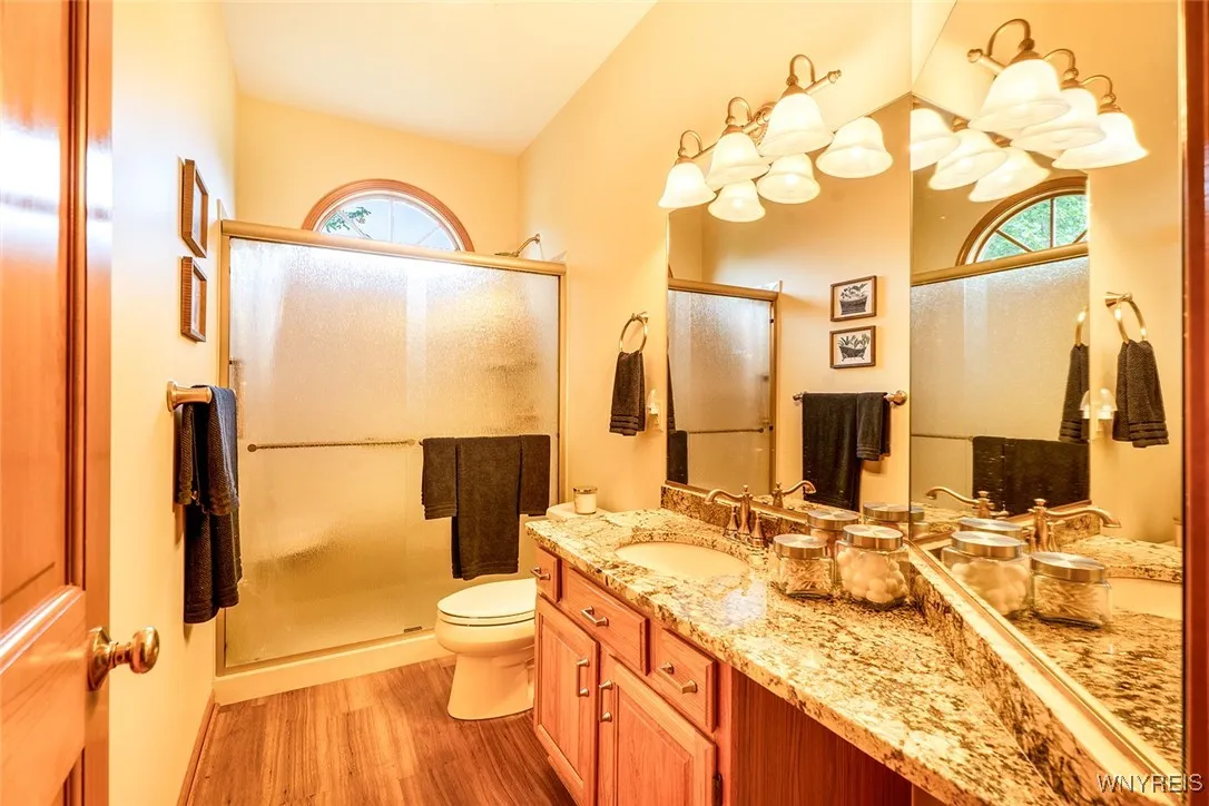 1494 Town Line Road, Lancaster, New York 14086, Lancaster, New York 14086, 3 Bedrooms Bedrooms, 11 Rooms Rooms,2 BathroomsBathrooms,Residential,For Sale,1494 Town Line Road, Lancaster, New York 14086,B1620873