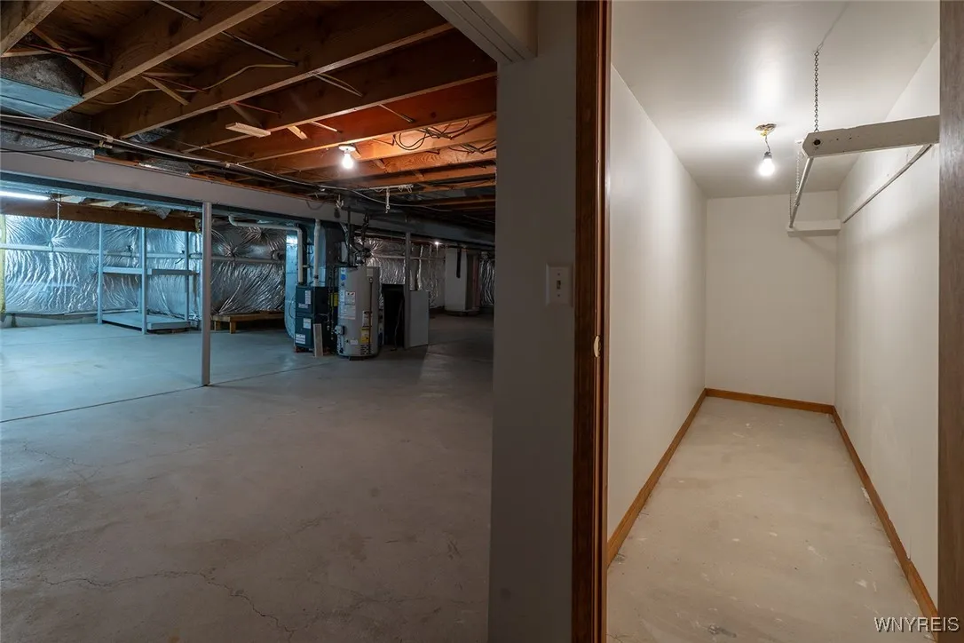 1494 Town Line Road, Lancaster, New York 14086, Lancaster, New York 14086, 3 Bedrooms Bedrooms, 11 Rooms Rooms,2 BathroomsBathrooms,Residential,For Sale,1494 Town Line Road, Lancaster, New York 14086,B1620873