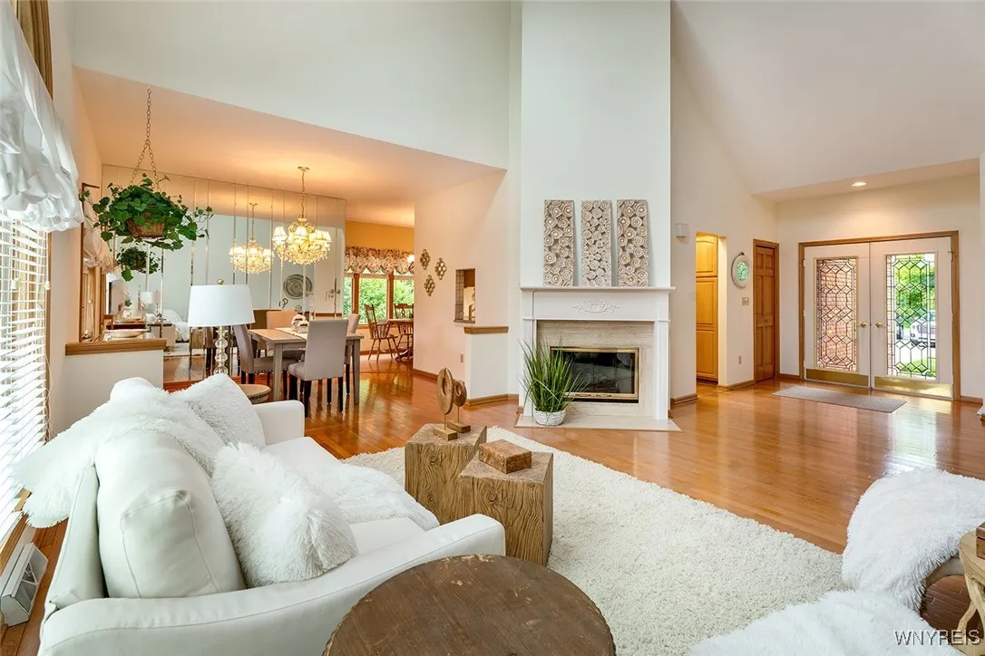 1494 Town Line Road, Lancaster, New York 14086, Lancaster, New York 14086, 3 Bedrooms Bedrooms, 11 Rooms Rooms,2 BathroomsBathrooms,Residential,For Sale,1494 Town Line Road, Lancaster, New York 14086,B1620873