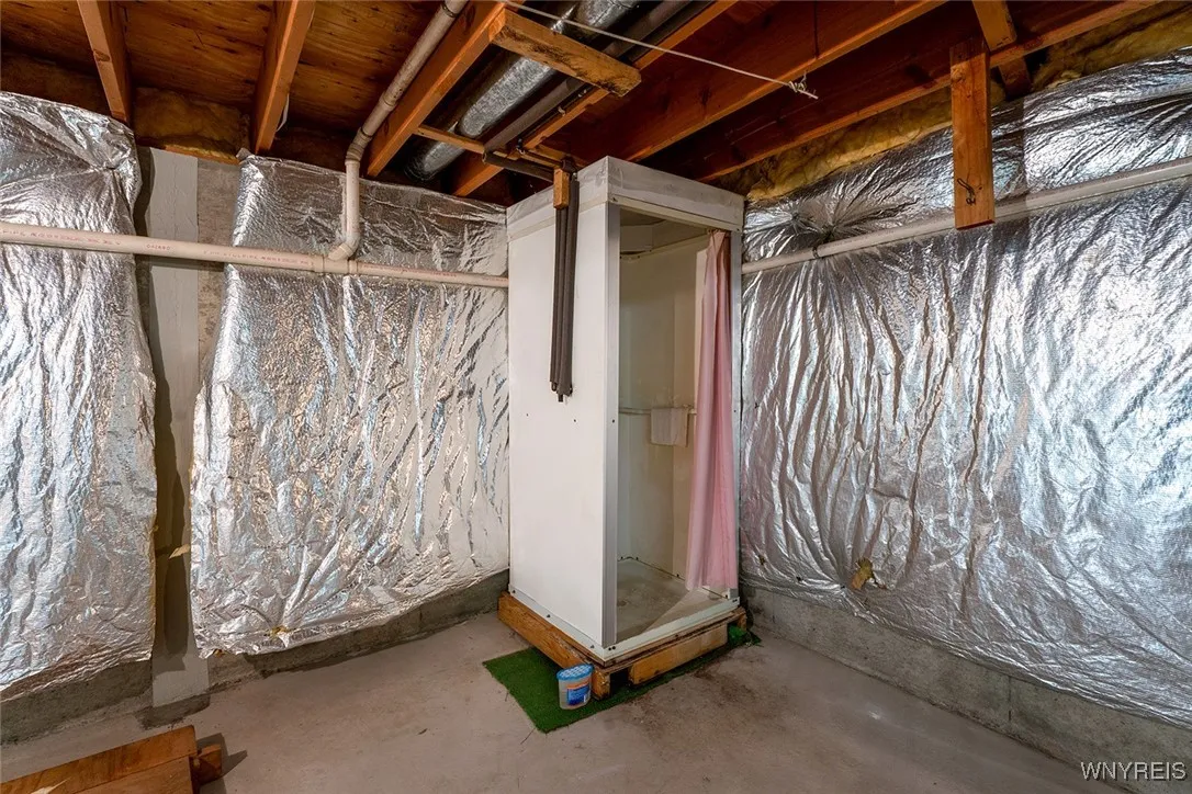 1494 Town Line Road, Lancaster, New York 14086, Lancaster, New York 14086, 3 Bedrooms Bedrooms, 11 Rooms Rooms,2 BathroomsBathrooms,Residential,For Sale,1494 Town Line Road, Lancaster, New York 14086,B1620873