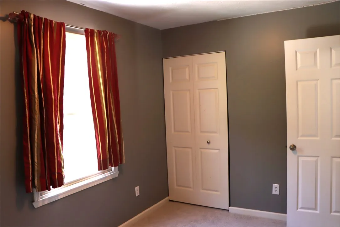 3253 Woodfield Drive, Macedon, New York 14568, Macedon, New York 14568, 4 Bedrooms Bedrooms, 10 Rooms Rooms,2 BathroomsBathrooms,Residential,For Sale,3253 Woodfield Drive, Macedon, New York 14568,R1622698