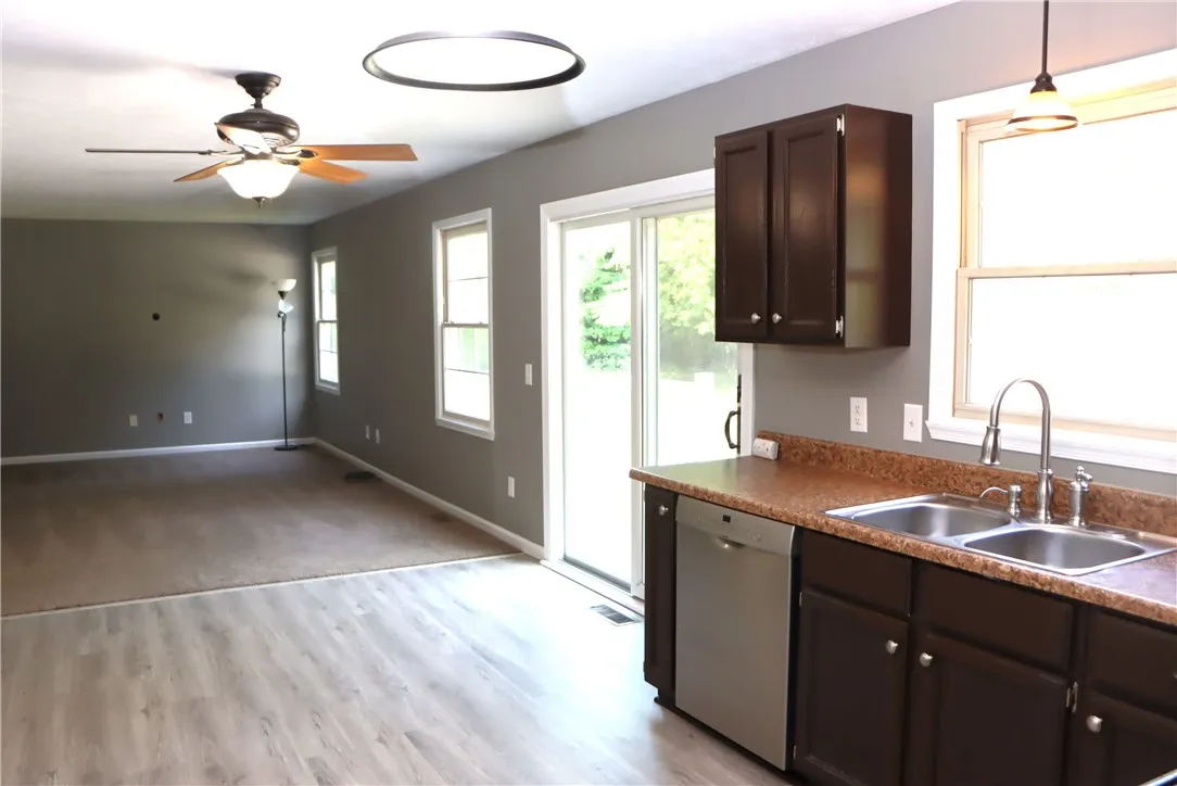 3253 Woodfield Drive, Macedon, New York 14568, Macedon, New York 14568, 4 Bedrooms Bedrooms, 10 Rooms Rooms,2 BathroomsBathrooms,Residential,For Sale,3253 Woodfield Drive, Macedon, New York 14568,R1622698