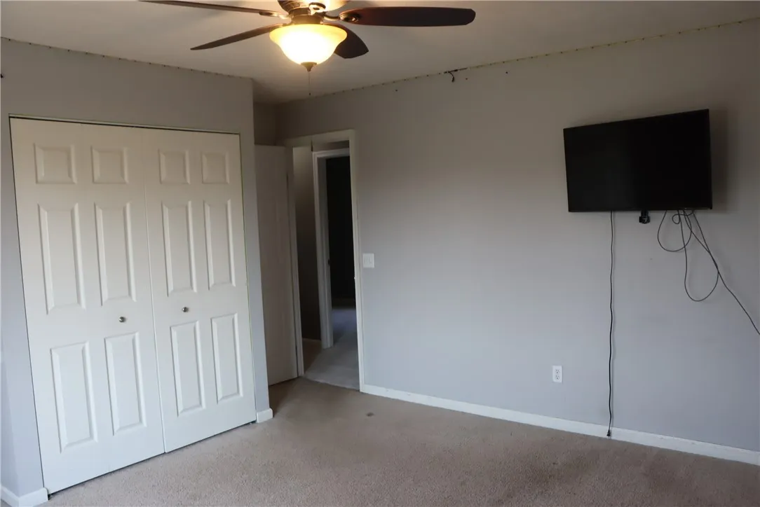 3253 Woodfield Drive, Macedon, New York 14568, Macedon, New York 14568, 4 Bedrooms Bedrooms, 10 Rooms Rooms,2 BathroomsBathrooms,Residential,For Sale,3253 Woodfield Drive, Macedon, New York 14568,R1622698