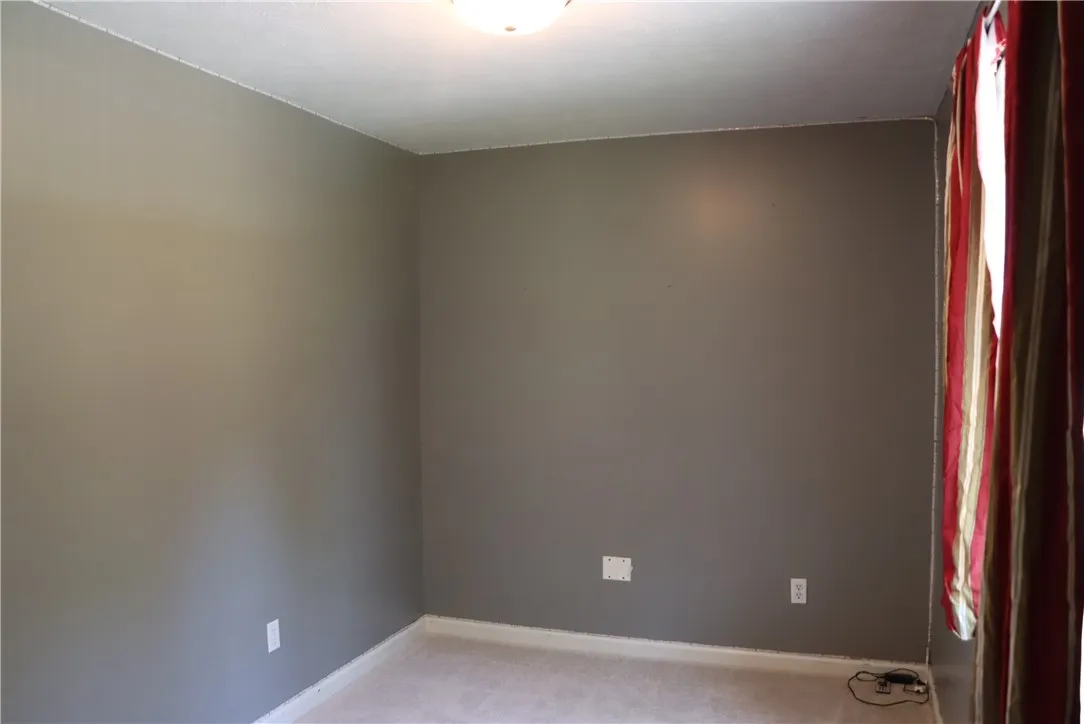 3253 Woodfield Drive, Macedon, New York 14568, Macedon, New York 14568, 4 Bedrooms Bedrooms, 10 Rooms Rooms,2 BathroomsBathrooms,Residential,For Sale,3253 Woodfield Drive, Macedon, New York 14568,R1622698