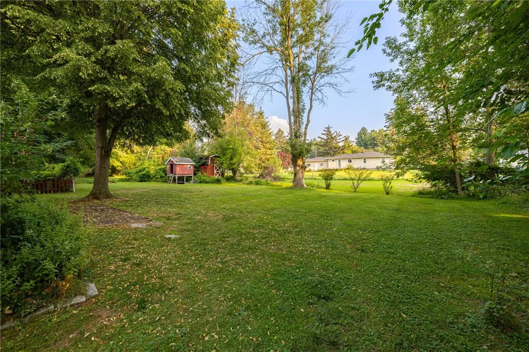 1225 Majestic Way, Webster, New York 14580, Webster, New York 14580, 4 Bedrooms Bedrooms, 12 Rooms Rooms,2 BathroomsBathrooms,Residential,For Sale,1225 Majestic Way, Webster, New York 14580,R1622325
