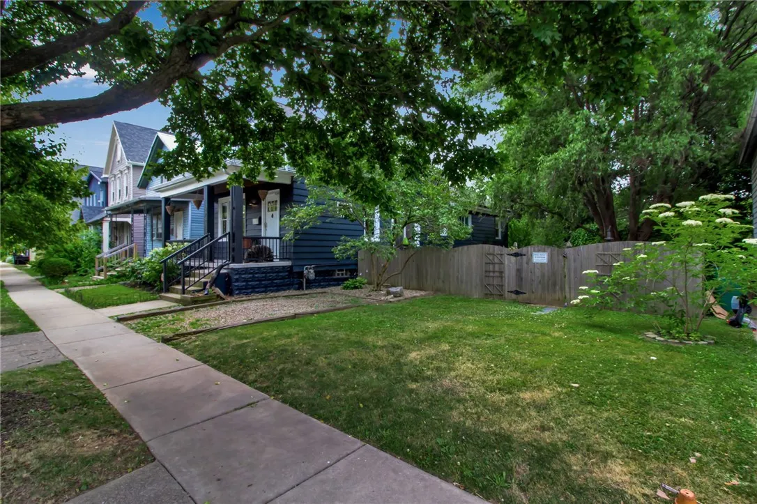 373 Rhode Island Street, Buffalo, New York 14213, Buffalo, New York 14213, 3 Bedrooms Bedrooms, 7 Rooms Rooms,1 BathroomBathrooms,Residential,For Sale,373 Rhode Island Street, Buffalo, New York 14213,R1622282