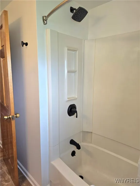 216 Greenhaven Terrace, Tonawanda, New York 14150, Tonawanda, New York 14150, 3 Bedrooms Bedrooms, 7 Rooms Rooms,1 BathroomBathrooms,Residential,For Sale,216 Greenhaven Terrace, Tonawanda, New York 14150,B1621916