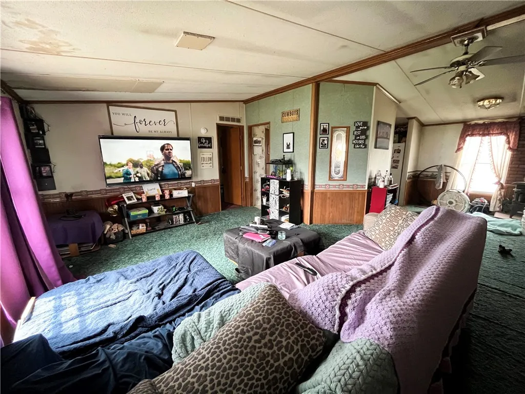284 East Spencer Road, Spencer, New York 14883, Spencer, New York 14883, 5 Bedrooms Bedrooms, ,3 BathroomsBathrooms,Residential,For Sale,284 East Spencer Road, Spencer, New York 14883,R1622527