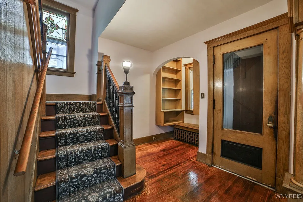 44 Christiana Street, North Tonawanda, New York 14, North Tonawanda, New York 14120, 3 Bedrooms Bedrooms, 9 Rooms Rooms,2 BathroomsBathrooms,Residential,For Sale,44 Christiana Street, North Tonawanda, New York 14,B1622638