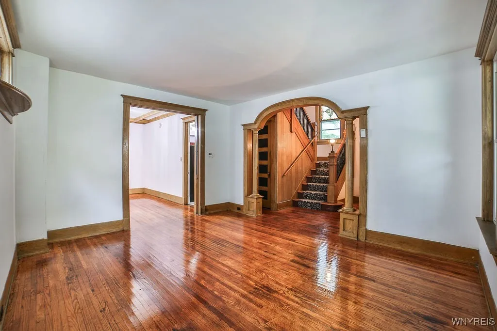 44 Christiana Street, North Tonawanda, New York 14, North Tonawanda, New York 14120, 3 Bedrooms Bedrooms, 9 Rooms Rooms,2 BathroomsBathrooms,Residential,For Sale,44 Christiana Street, North Tonawanda, New York 14,B1622638