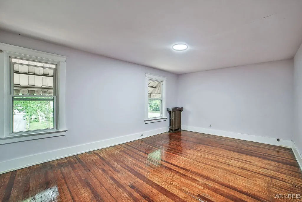 44 Christiana Street, North Tonawanda, New York 14, North Tonawanda, New York 14120, 3 Bedrooms Bedrooms, 9 Rooms Rooms,2 BathroomsBathrooms,Residential,For Sale,44 Christiana Street, North Tonawanda, New York 14,B1622638