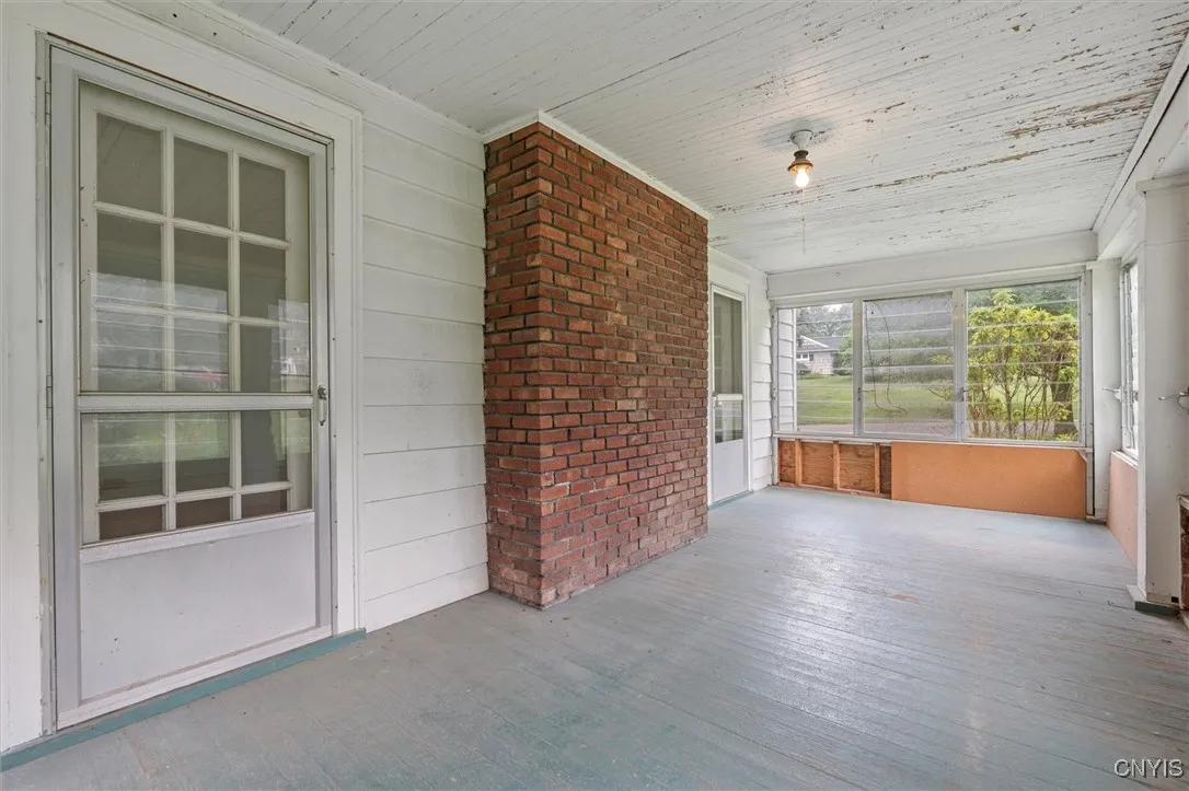308 Collin Avenue, Manlius, New York 13066, Manlius, New York 13066, 6 Bedrooms Bedrooms, 13 Rooms Rooms,2 BathroomsBathrooms,Residential,For Sale,308 Collin Avenue, Manlius, New York 13066,S1622212