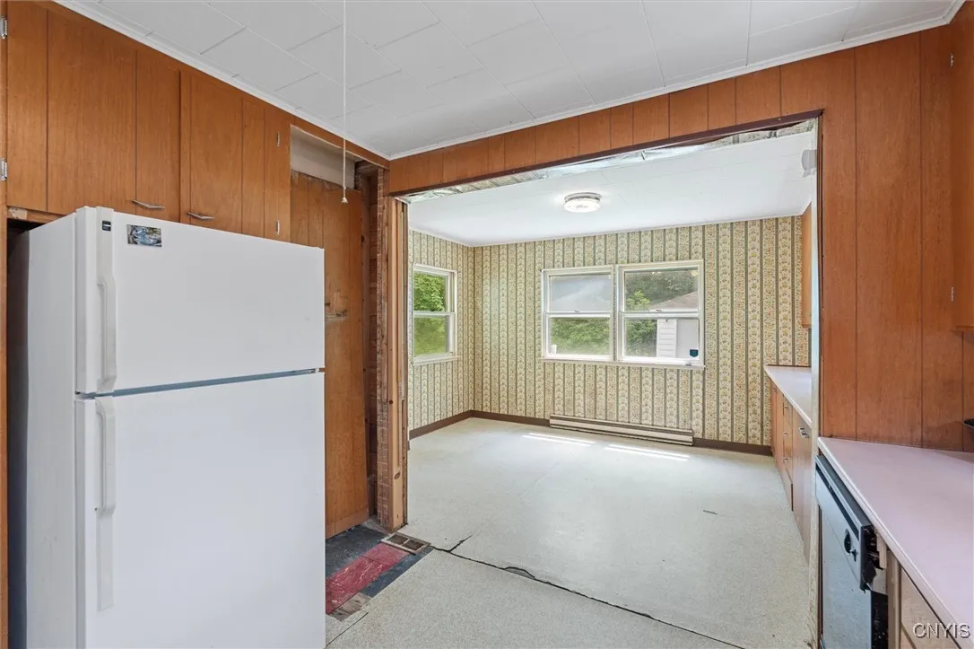 308 Collin Avenue, Manlius, New York 13066, Manlius, New York 13066, 6 Bedrooms Bedrooms, 13 Rooms Rooms,2 BathroomsBathrooms,Residential,For Sale,308 Collin Avenue, Manlius, New York 13066,S1622212