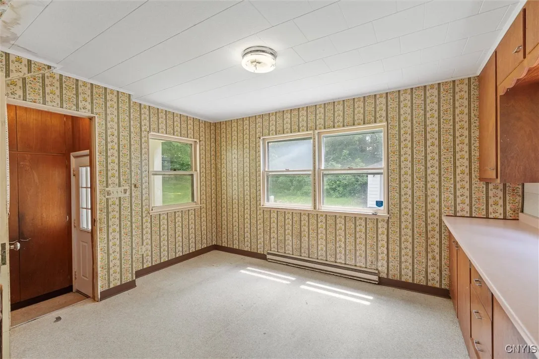 308 Collin Avenue, Manlius, New York 13066, Manlius, New York 13066, 6 Bedrooms Bedrooms, 13 Rooms Rooms,2 BathroomsBathrooms,Residential,For Sale,308 Collin Avenue, Manlius, New York 13066,S1622212