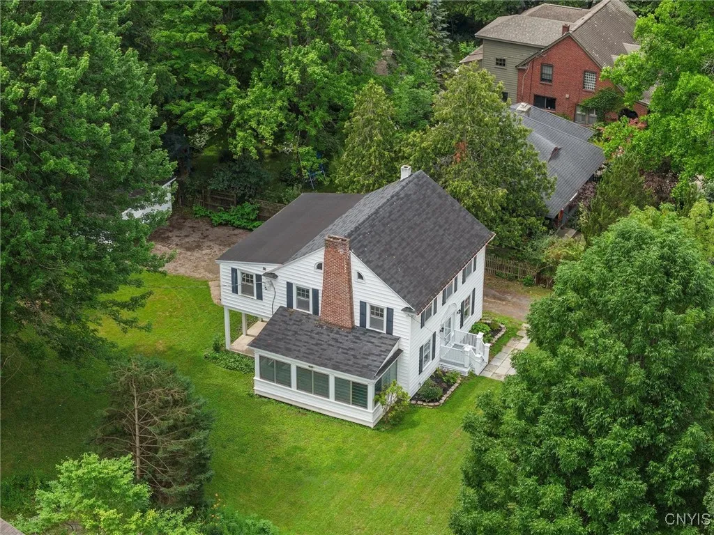 308 Collin Avenue, Manlius, New York 13066, Manlius, New York 13066, 6 Bedrooms Bedrooms, 13 Rooms Rooms,2 BathroomsBathrooms,Residential,For Sale,308 Collin Avenue, Manlius, New York 13066,S1622212