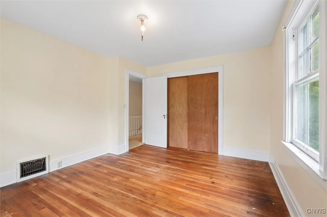 308 Collin Avenue, Manlius, New York 13066, Manlius, New York 13066, 6 Bedrooms Bedrooms, 13 Rooms Rooms,2 BathroomsBathrooms,Residential,For Sale,308 Collin Avenue, Manlius, New York 13066,S1622212